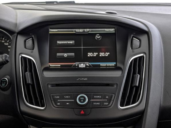 Ford Focus III Рестайлинг с пробегом 2016 года, цена 1 200 000 рублей, 101998 км, хэтчбек, Автокод Объявления