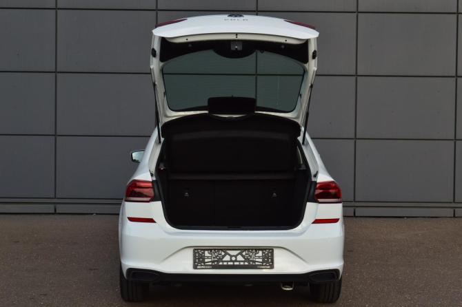 Volkswagen Polo VI с пробегом 2021 года, цена 1 650 000 рублей, 38807 км, лифтбек, Автокод Объявления