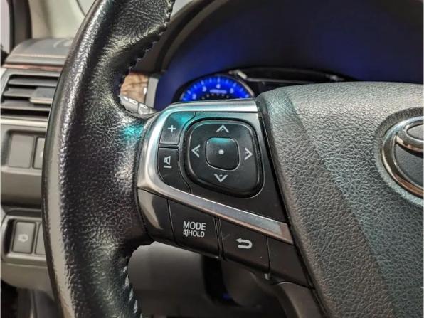 Toyota Camry VII (XV50) Рестайлинг с пробегом 2016 года, цена 2 200 000 рублей, 106500 км, седан, Автокод Объявления