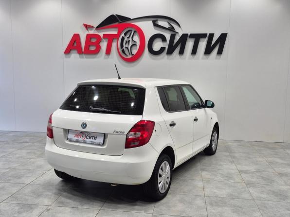 Skoda Fabia II Рестайлинг с пробегом 2012 года, цена 565 000 рублей, 153960 км, хэтчбек, Автокод Объявления
