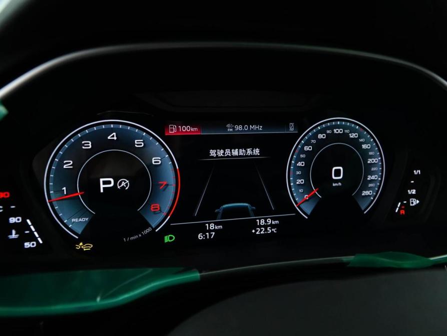Audi Q3 III (FJ) Москва  - изображение 21