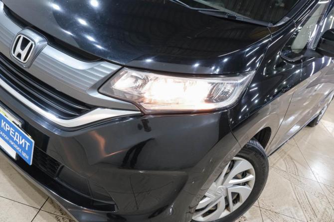 Honda Freed II с пробегом 2016 года, цена 1 378 015 рублей, 135600 км, компактвэн, Автокод Объявления