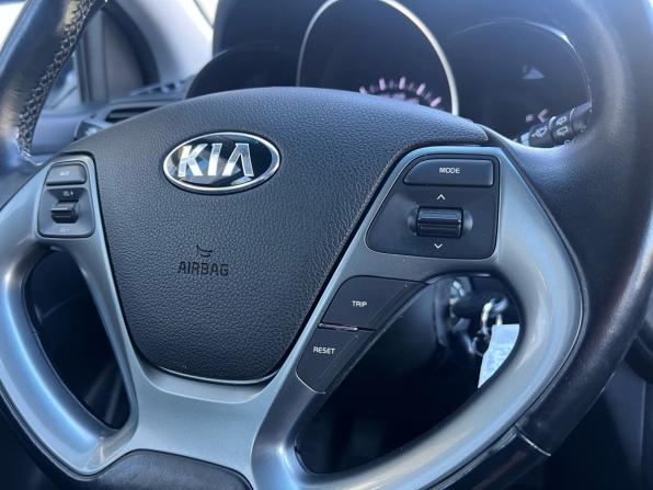 Kia Rio III Рестайлинг с пробегом 2016 года, цена 1 119 000 рублей, 54136 км, хэтчбек, Автокод Объявления