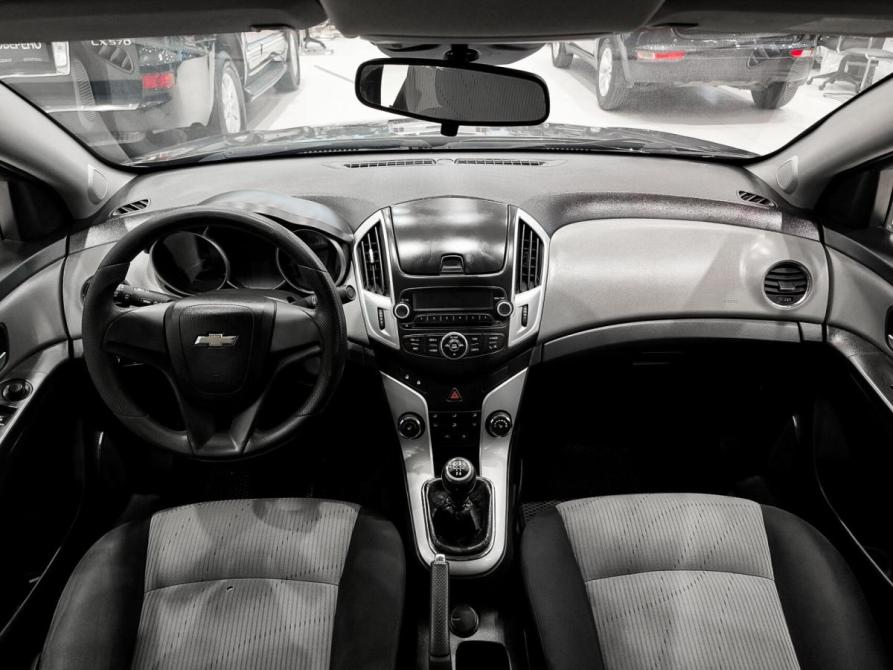 Chevrolet Cruze I Рестайлинг Казань  - изображение 17