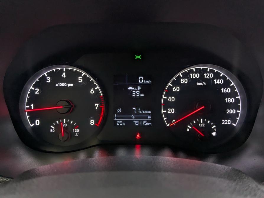Hyundai Solaris II Москва  - изображение 13