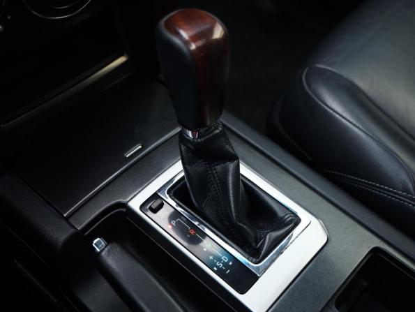 Toyota Land Cruiser Prado 150 Series Рестайлинг 1 с пробегом 2015 года, цена 3 687 321 рубль, 206865 км, внедорожник, Автокод Объявления