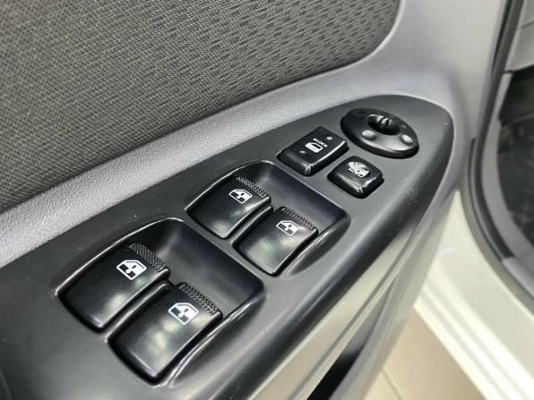 Kia Rio II Рестайлинг с пробегом 2011 года, цена 659 000 рублей, 240000 км, седан, Автокод Объявления