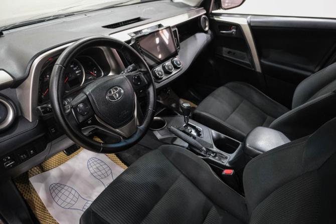 Toyota RAV4 IV (XA40) с пробегом 2014 года, цена 1 999 000 рублей, 162000 км, внедорожник, Автокод Объявления