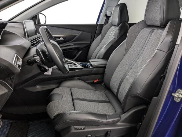 Peugeot 3008 II с пробегом 2019 года, цена 2 250 000 рублей, 65108 км, внедорожник, Автокод Объявления
