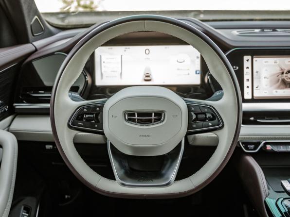 Geely Monjaro I с пробегом 2023 года, цена 2 698 000 рублей, 94579 км, внедорожник, Автокод Объявления