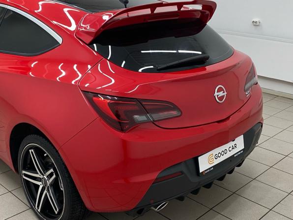 Opel Astra J Рестайлинг с пробегом 2011 года, цена 760 000 рублей, 210438 км, хэтчбек, Автокод Объявления