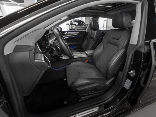 Audi A7 II (4K) с пробегом 2023 года, цена 5 700 000 рублей, 22221 км, седан, Автокод Объявления