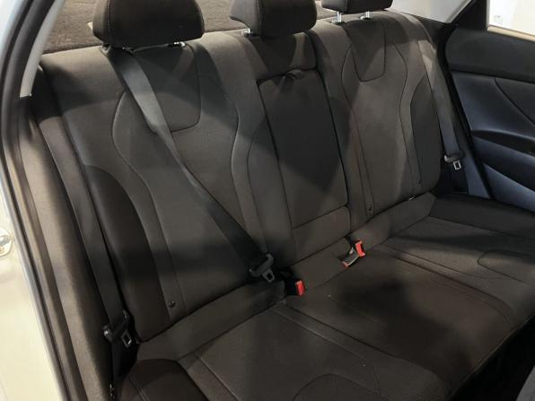Hyundai Elantra VII (CN7) с пробегом 2022 года, цена 2 020 000 рублей, 107355 км, седан, Автокод Объявления