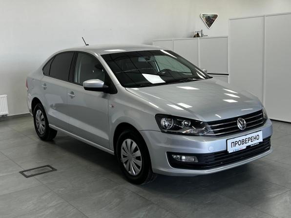 Volkswagen Polo V Рестайлинг с пробегом 2017 года, цена 980 000 рублей, 123000 км, седан, Автокод Объявления