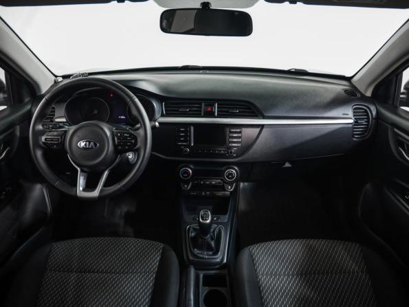 Kia Rio IV с пробегом 2018 года, цена 989 777 рублей, 172000 км, седан, Автокод Объявления