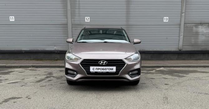 Hyundai Solaris II с пробегом 2019 года, цена 1 099 000 рублей, 163090 км, седан, Автокод Объявления