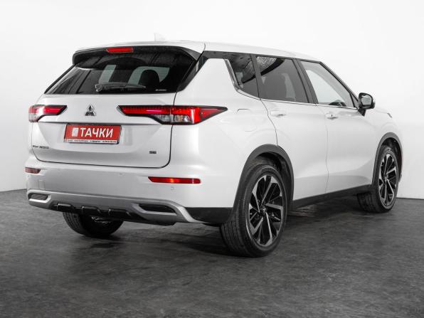 Mitsubishi Outlander IV с пробегом 2022 года, цена 4 150 000 рублей, 35419 км, внедорожник, Автокод Объявления
