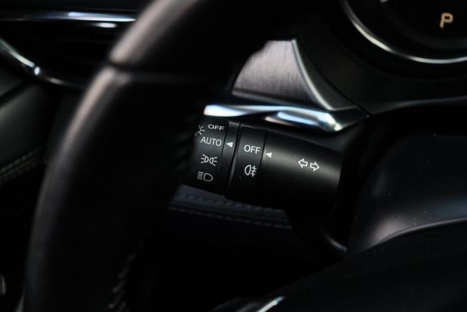 Mazda 6 III (GJ) Рестайлинг 2 с пробегом 2020 года, цена 2 390 000 рублей, 99091 км, седан, Автокод Объявления