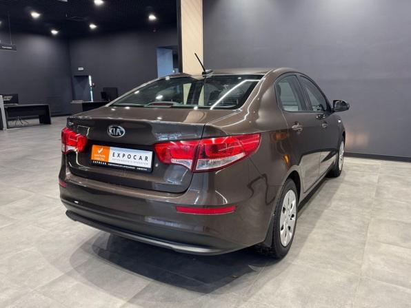 Kia Rio III Рестайлинг с пробегом 2017 года, цена 979 000 рублей, 99000 км, седан, Автокод Объявления