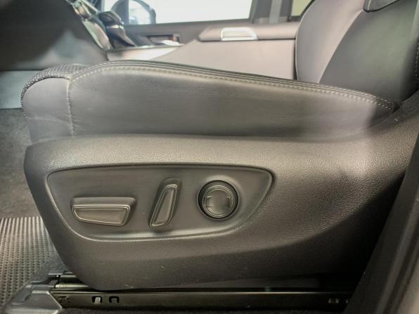 Toyota Land Cruiser 300 Series с пробегом 2021 года, цена 10 500 000 рублей, 44684 км, внедорожник, Автокод Объявления