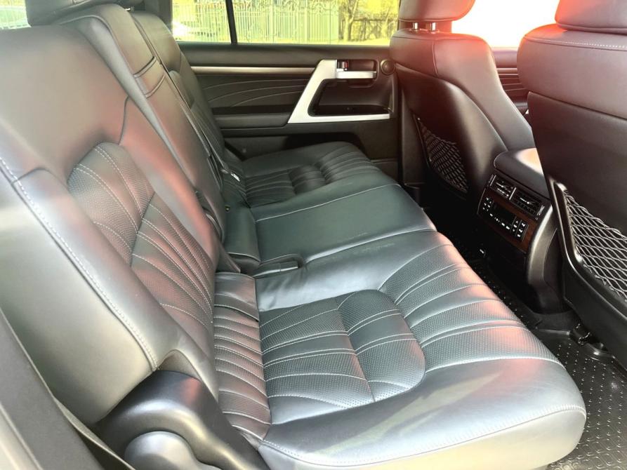 Toyota Land Cruiser 200 Series Рестайлинг 2 Пермь  - изображение 17
