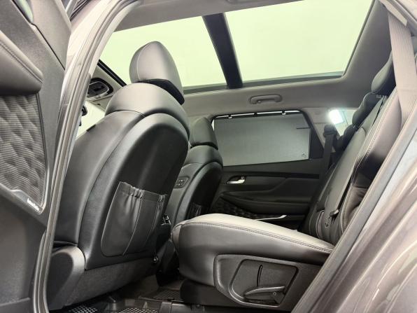 Hyundai Santa Fe IV Рестайлинг с пробегом 2022 года, цена 4 099 000 рублей, 82406 км, внедорожник, Автокод Объявления