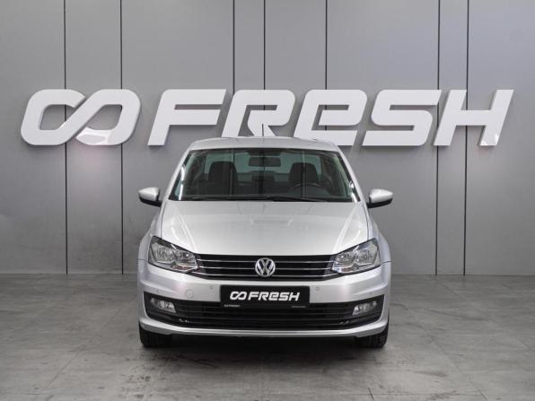 Volkswagen Polo V Рестайлинг с пробегом 2019 года, цена 1 325 000 рублей, 62611 км, седан, Автокод Объявления