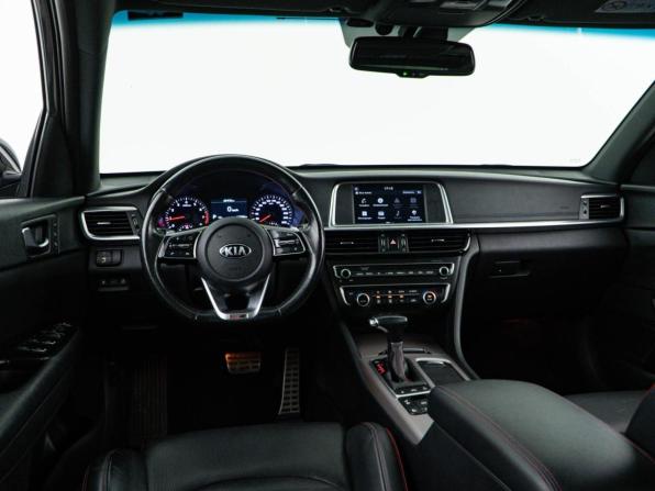 Kia Optima IV Рестайлинг с пробегом 2018 года, цена 2 119 050 рублей, 137607 км, седан, Автокод Объявления