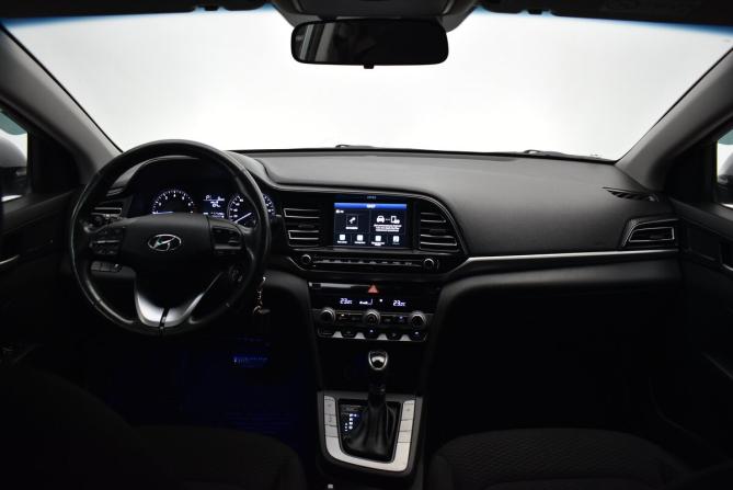Hyundai Elantra VI (AD) Рестайлинг с пробегом 2019 года, цена 1 640 000 рублей, 105278 км, седан, Автокод Объявления