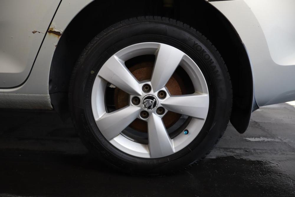 Skoda Rapid I Санкт-Петербург  - изображение 16