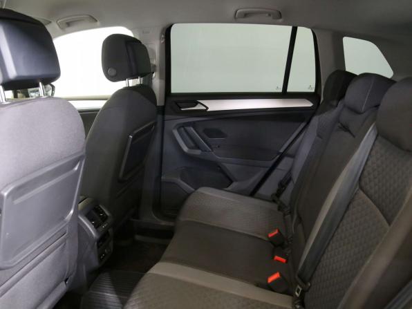 Volkswagen Tiguan II с пробегом 2020 года, цена 2 495 000 рублей, 74000 км, внедорожник, Автокод Объявления