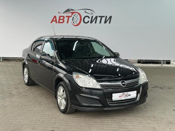 Opel Astra H Рестайлинг с пробегом 2012 года, цена 680 000 рублей, 206800 км, седан, Автокод Объявления