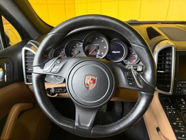 Porsche Cayenne II (958) с пробегом 2013 года, цена 2 649 000 рублей, 186000 км, внедорожник, Автокод Объявления