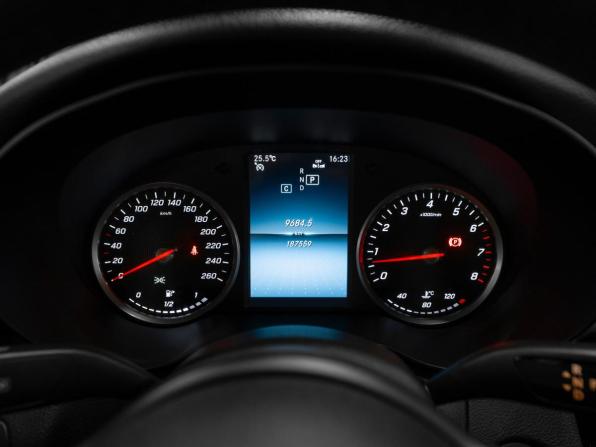 Mercedes-Benz C-Класс IV (W205) Рестайлинг с пробегом 2019 года, цена 1 910 000 рублей, 187527 км, седан, Автокод Объявления