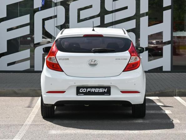 Hyundai Solaris I Рестайлинг с пробегом 2014 года, цена 875 000 рублей, 174573 км, хэтчбек, Автокод Объявления