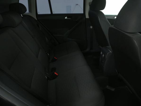 Volkswagen Tiguan I Рестайлинг с пробегом 2012 года, цена 916 000 рублей, 215000 км, внедорожник, Автокод Объявления