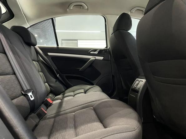 Skoda Octavia II (A5) Рестайлинг с пробегом 2011 года, цена 790 000 рублей, 172617 км, лифтбек, Автокод Объявления