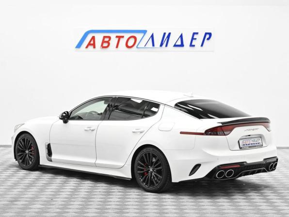 Kia Stinger I с пробегом 2019 года, цена 1 629 000 рублей, 73256 км, лифтбек, Автокод Объявления