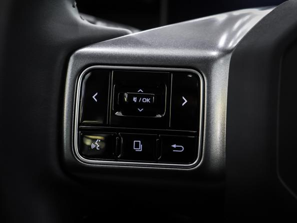 Toyota RAV4 V (XA50) с пробегом 2025 года, цена 4 250 000 рублей, 2109 км, внедорожник, Автокод Объявления