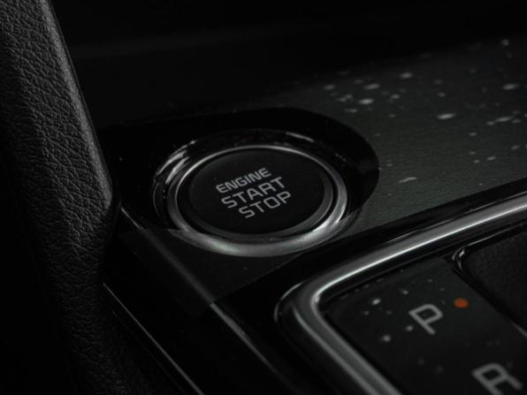Kia Sportage V с пробегом 2025 года, цена 4 144 000 рублей, 105 км, внедорожник, Автокод Объявления