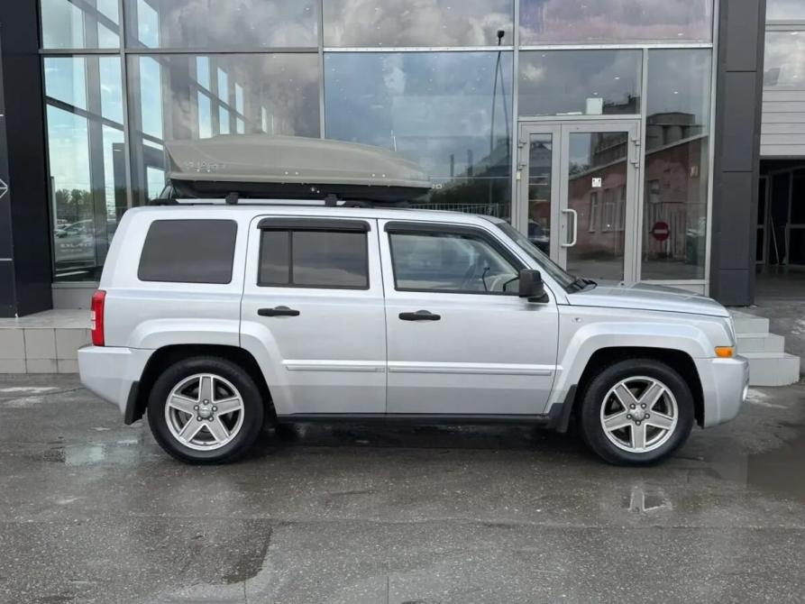 Jeep Liberty (Patriot) Новосибирск  - изображение 6