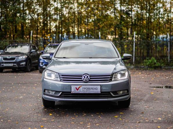 Volkswagen Passat B7 с пробегом 2013 года, цена 1 300 000 рублей, 74358 км, седан, Автокод Объявления