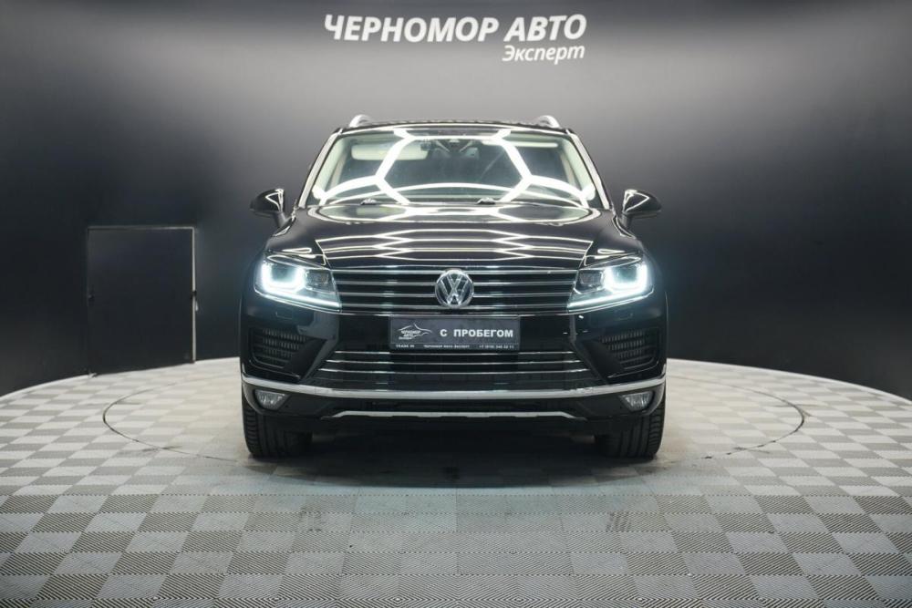 Volkswagen Touareg II Рестайлинг Крым  - изображение 8
