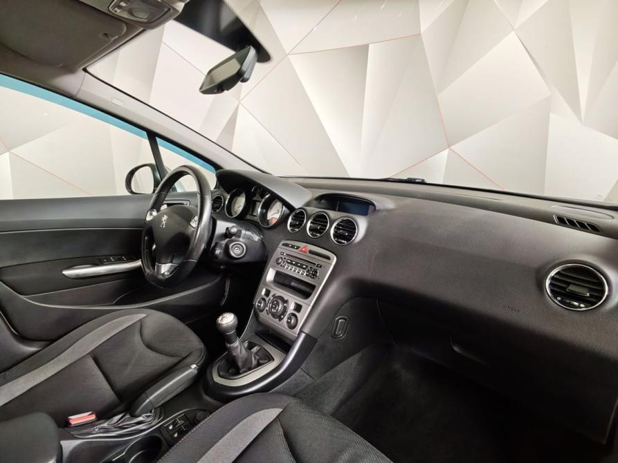 Peugeot 408 I Москва  - изображение 11