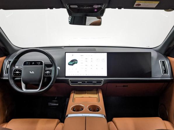 Li Auto (Lixiang) L9 I Рестайлинг с пробегом 2025 года, цена 8 500 000 рублей, 42091 км, внедорожник, Автокод Объявления