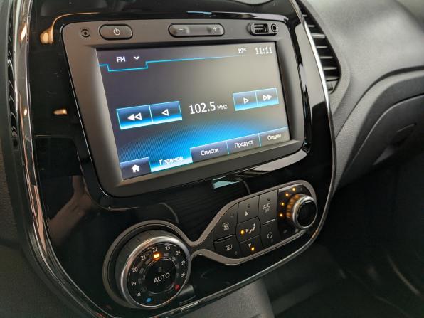 Renault Kaptur I с пробегом 2019 года, цена 1 745 000 рублей, 59833 км, внедорожник, Автокод Объявления