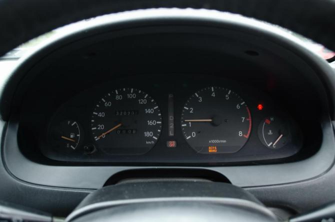 Toyota Carina VI (T190) с пробегом 1992 года, цена 215 000 рублей, 500000 км, седан, Автокод Объявления