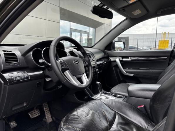 Kia Sorento II с пробегом 2010 года, цена 1 085 000 рублей, 176650 км, внедорожник, Автокод Объявления