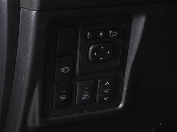 Toyota Land Cruiser Prado 150 Series с пробегом 2013 года, цена 2 690 000 рублей, 329270 км, внедорожник, Автокод Объявления