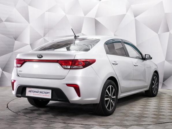 Kia Rio IV Рестайлинг с пробегом 2020 года, цена 1 439 000 рублей, 134135 км, седан, Автокод Объявления